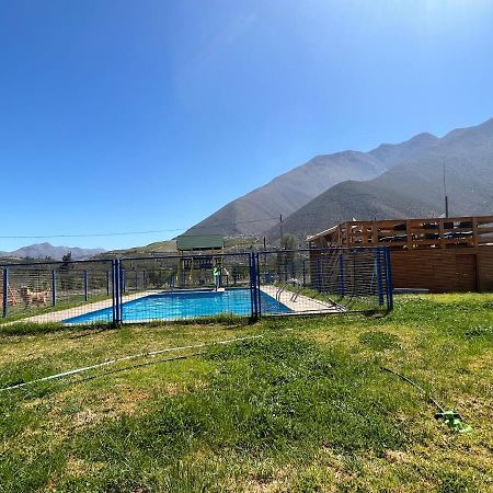 Cabanas Vicuna Cielo De Peralillo - Valle De Elqui Exteriér fotografie