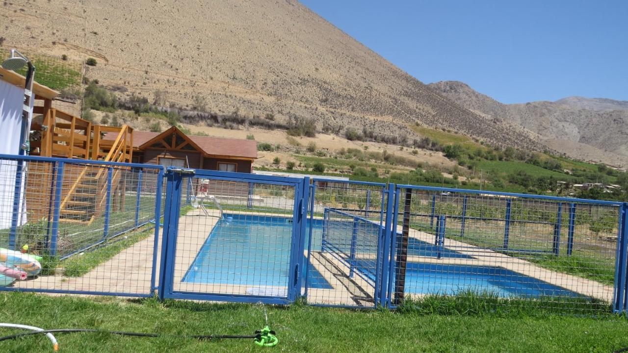Cabanas Vicuna Cielo De Peralillo - Valle De Elqui Exteriér fotografie